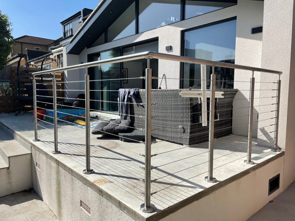Stainless steel wire balustrade