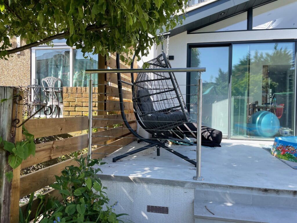 Wire balustrade using all stainless steel material